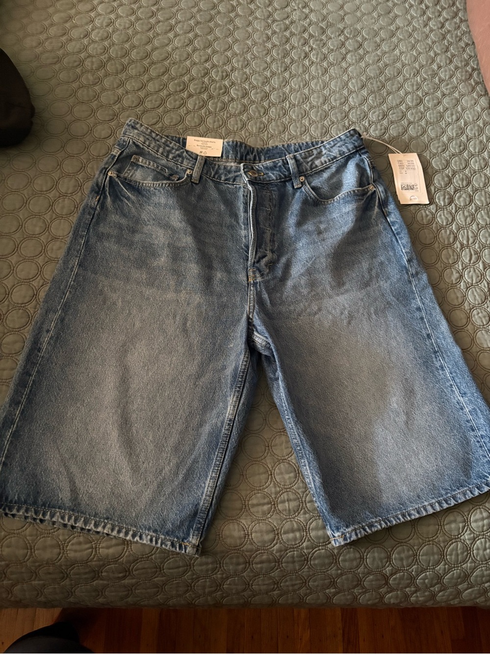 H&M Men's Blue Denim Jean Shorts